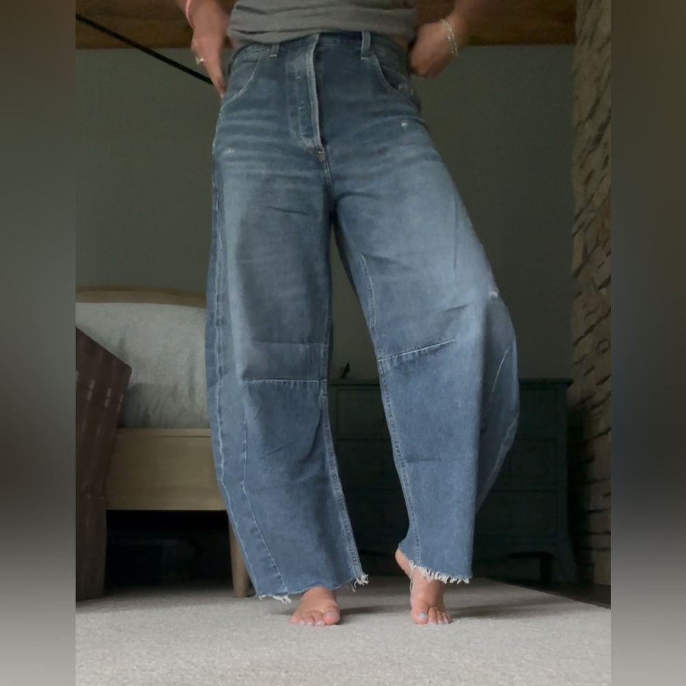 Citizens Of Humanity size 28 Blue barrel Wide-Leg Jeans